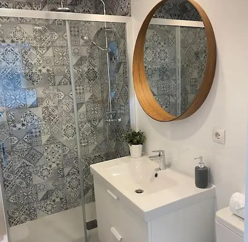 Apartment La Roca Brasil 2 Bed & 2 Bathroom Seaview Bajondillo *