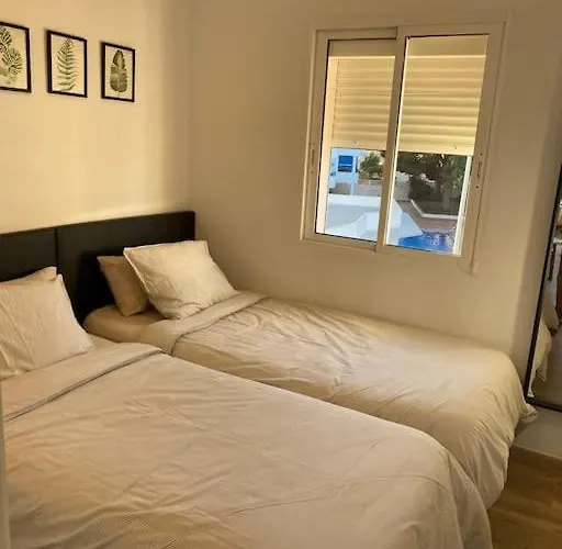 La Roca Brasil 2 Bed & 2 Bathroom Seaview Bajondillo Appartement *