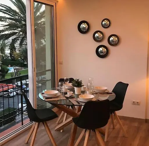 아파트 La Roca Brasil 2 Bed & 2 Bathroom Seaview Bajondillo *