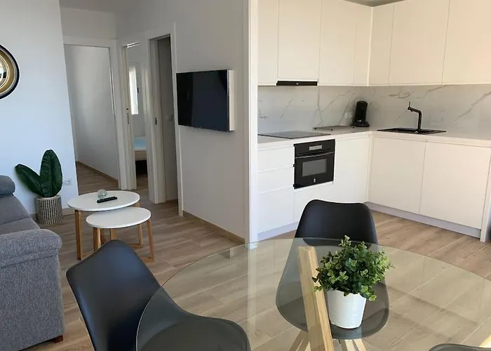 La Roca Brasil 2 Bed & 2 Bathroom Seaview Bajondillo 토레몰리노스