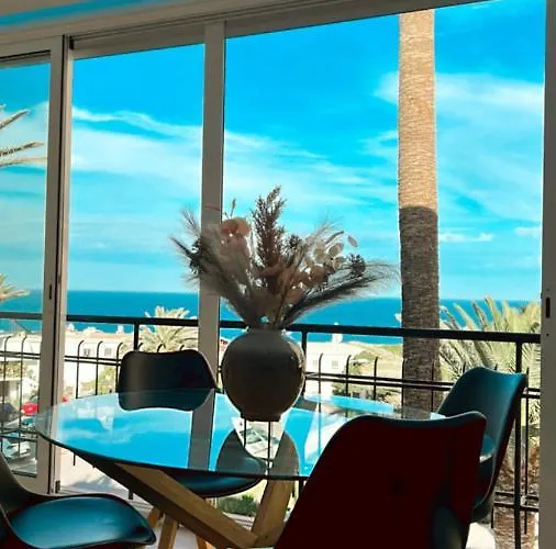 La Roca Brasil 2 Bed & 2 Bathroom Seaview Bajondillo